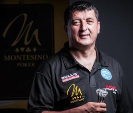 Mensur Suljovic gewinnt gegen Simon Whitlock