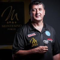 Mensur Suljovic gewinnt gegen Simon Whitlock